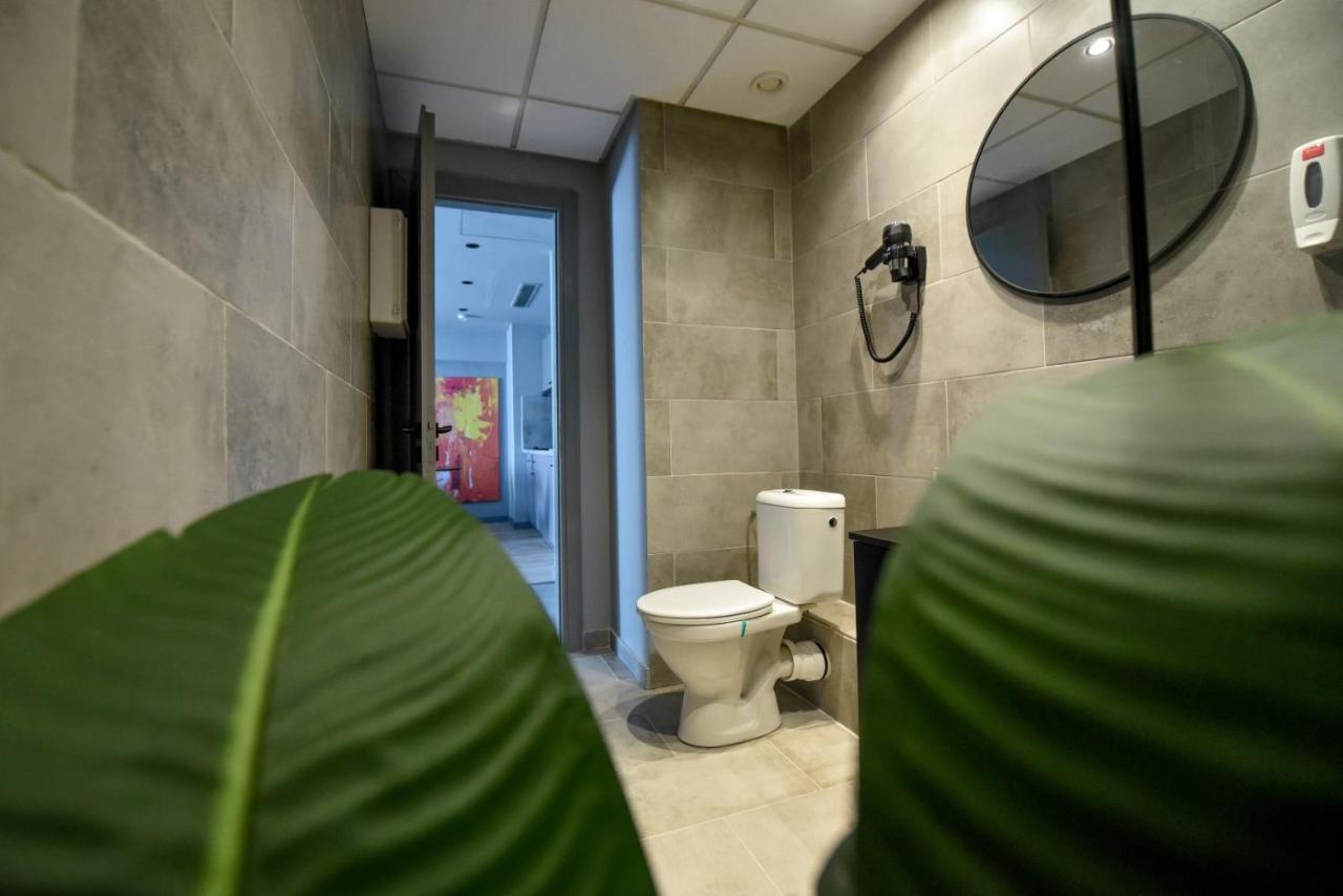 Luxury Apartment Near Radisson Hotel - Wall Projector & Modern Design Bucareste Exterior foto