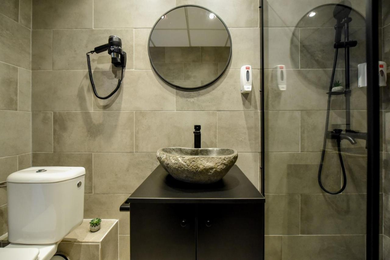 Luxury Apartment Near Radisson Hotel - Wall Projector & Modern Design Bucareste Exterior foto